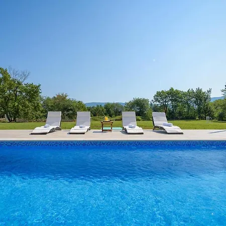 Flora Holiday home
