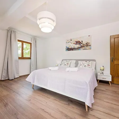 Flora Holiday home