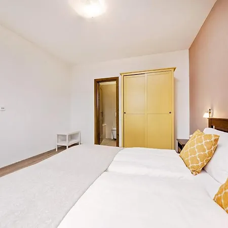 Tatil Evi Flora