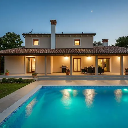 Flora Tatil Evi Kršan